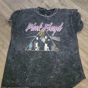 Pink Floyd Black Short Sleeve Tee with Iconic Prism Design